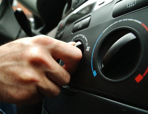 Los problemas más comunes del aire acondicionado del coche y cómo solucionarlos