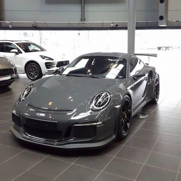 Coches grises, los vehículos que acaban en el taller más a menudo